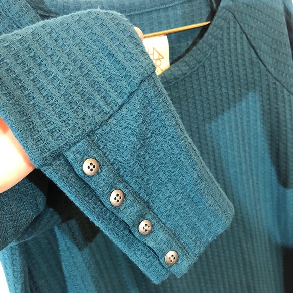 Chaser Emerald Green Waffle Thermal Long Sleeve - Picture 6 of 9